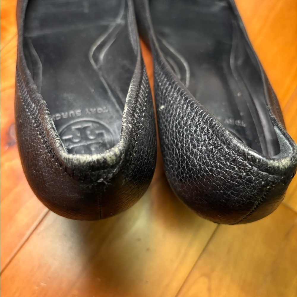 Tory Burch vintage Black Wedges with Gold Accent - Picture 5 of 7